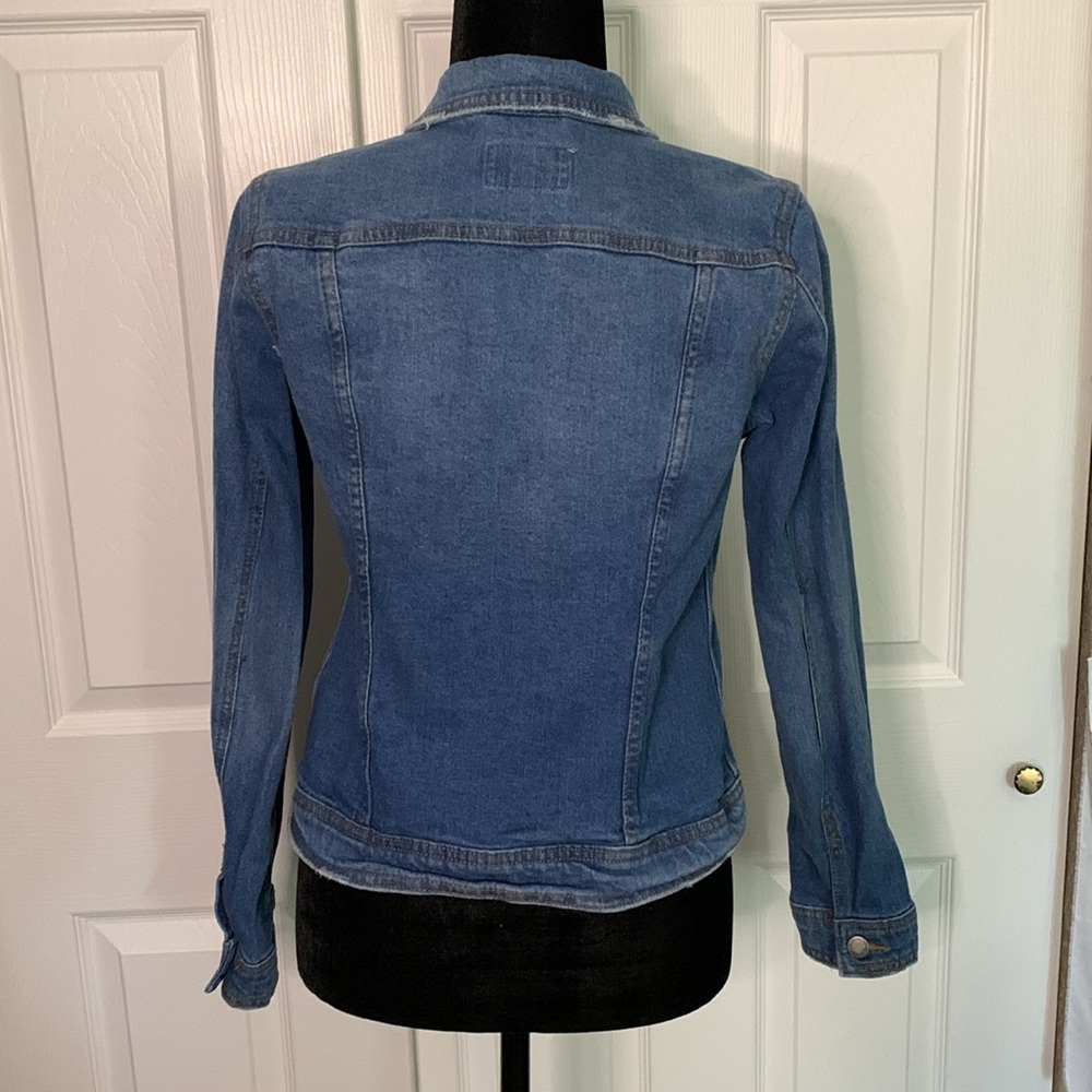 Universal Thread Jean Jacket - Picture 7 of 12